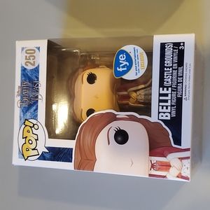 Funko Beauty And The Beast 250 Belle Castle Grounds